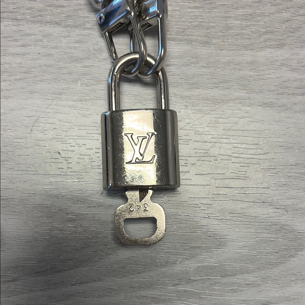 Louis Vuitton Silver-Tone LV Padlock Key Holder